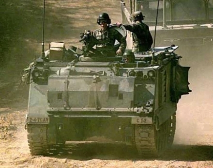 Armoured-personnel-carrier，APC