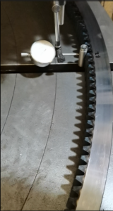 slewing-bearing-dial-indicator-test