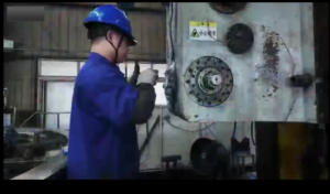 Â Large Diameter External Gear Slewing Ring | Gear Hobbing Process in Factory